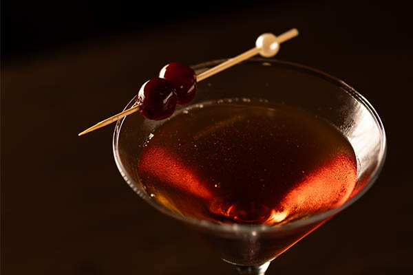 elegant cocktails, Corner Bar